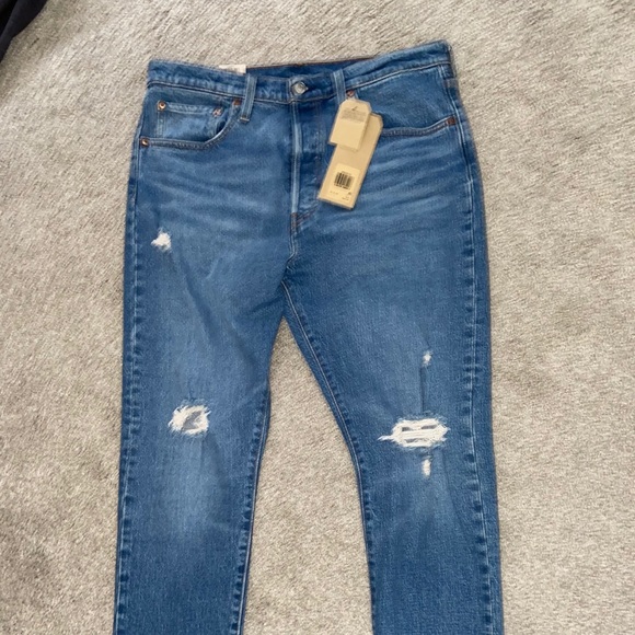 Levi’s 501 Skinny Jeans - Picture 3 of 5